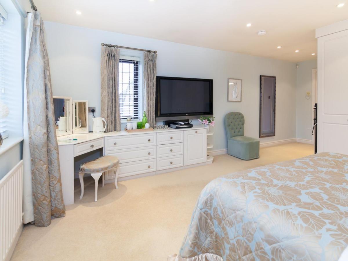 Hotel Ayuda House Altrincham Zewnętrze zdjęcie