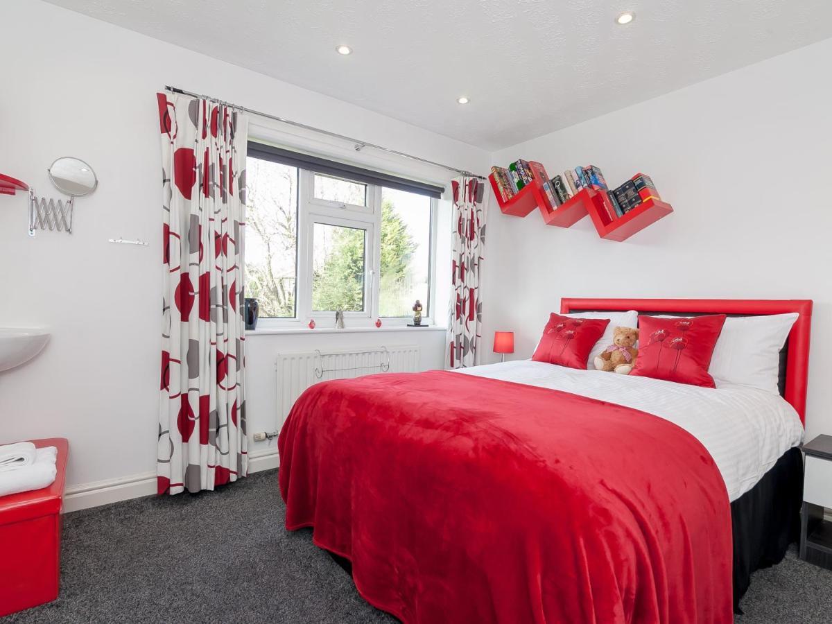 Hotel Ayuda House Altrincham Zewnętrze zdjęcie