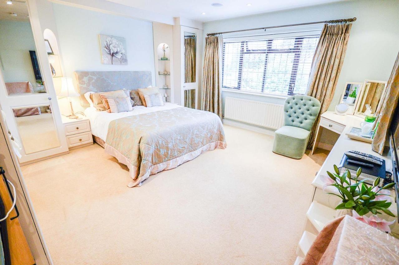 Hotel Ayuda House Altrincham Zewnętrze zdjęcie