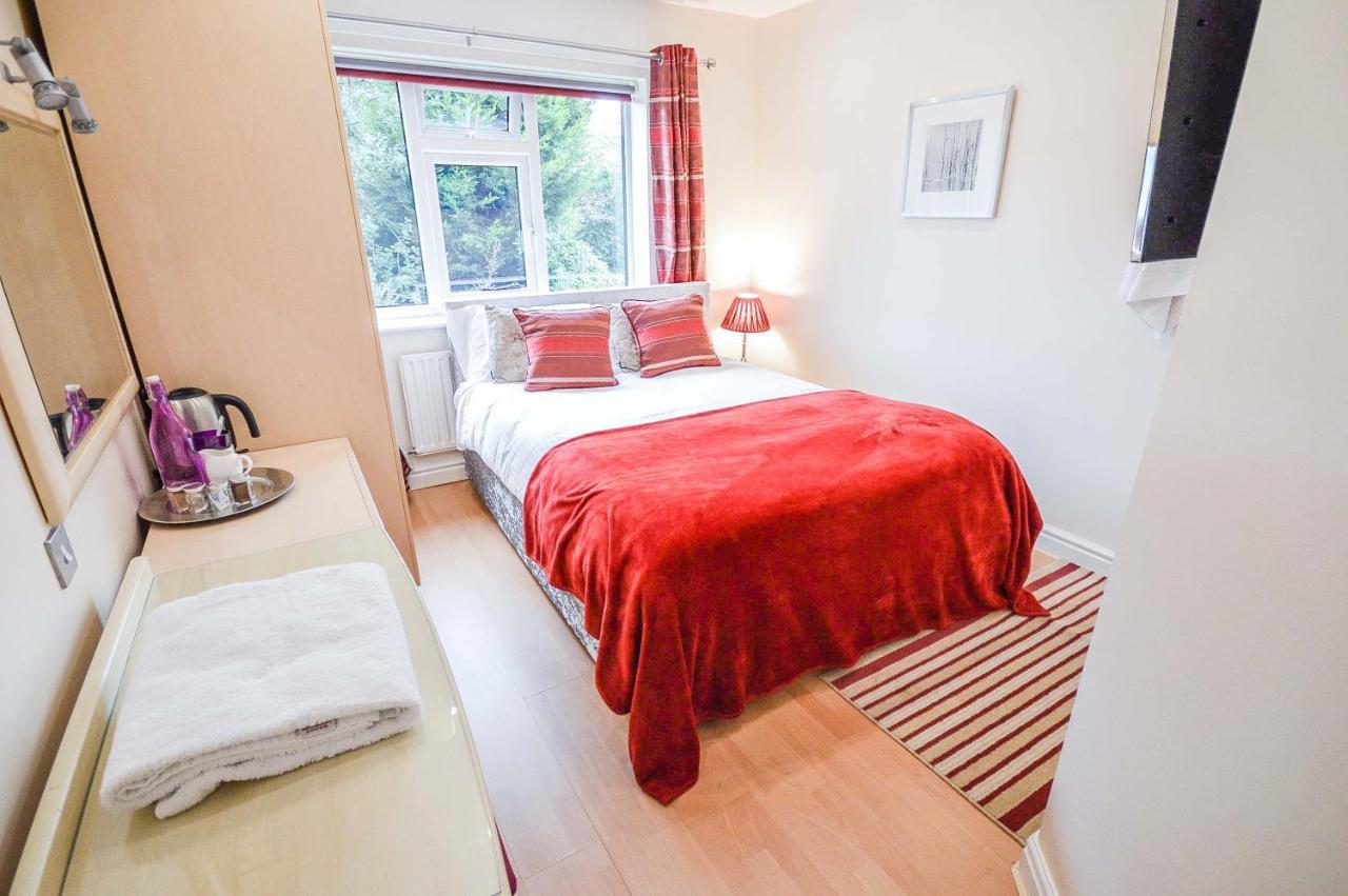Hotel Ayuda House Altrincham Zewnętrze zdjęcie