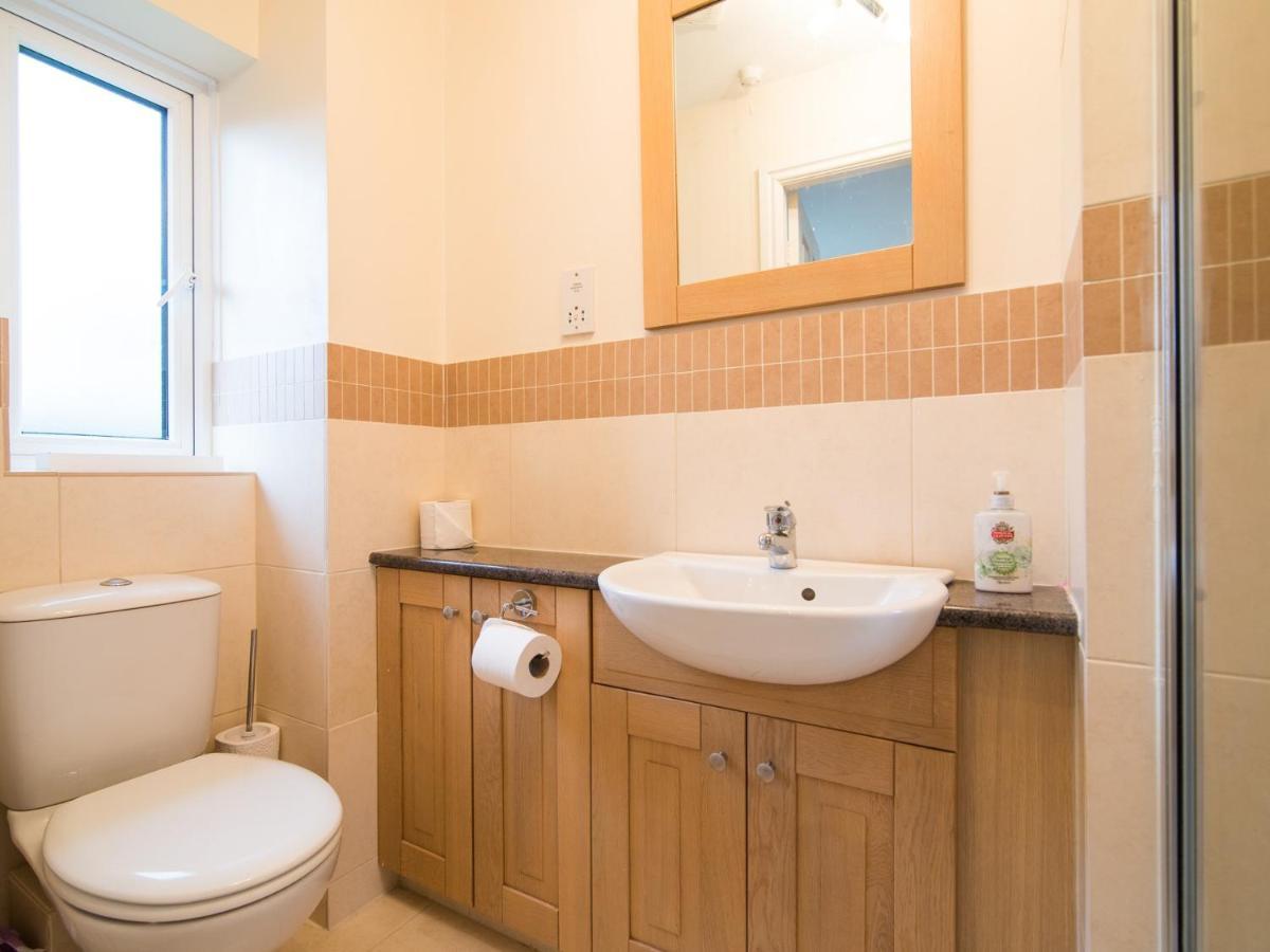 Hotel Ayuda House Altrincham Pokój zdjęcie