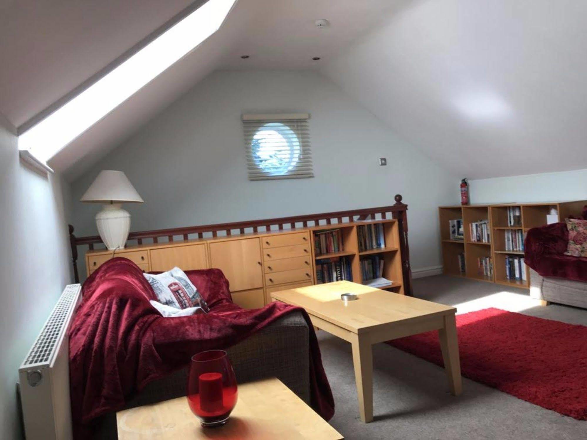 Hotel Ayuda House Altrincham Zewnętrze zdjęcie